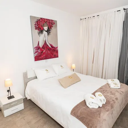 Quattro Center Ap102 Apartment