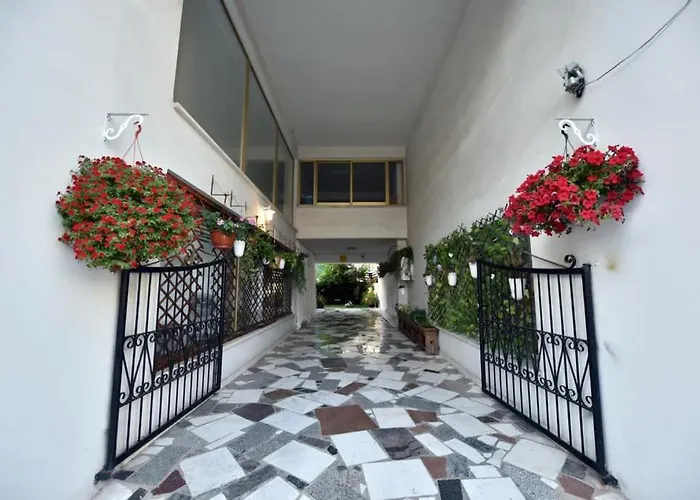 Quattro Center Lägenhet *