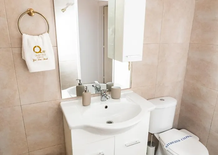 Quattro Center * Larnaca