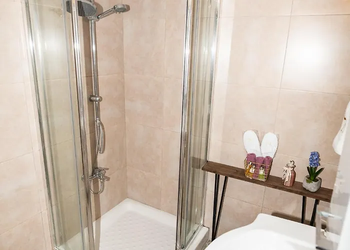 Quattro Center Lägenhet *