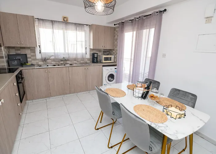 Quattro Center Lejlighed